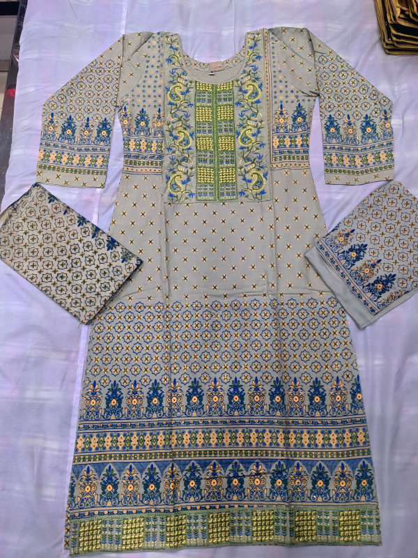 রেডিমেড থ্রি পিস